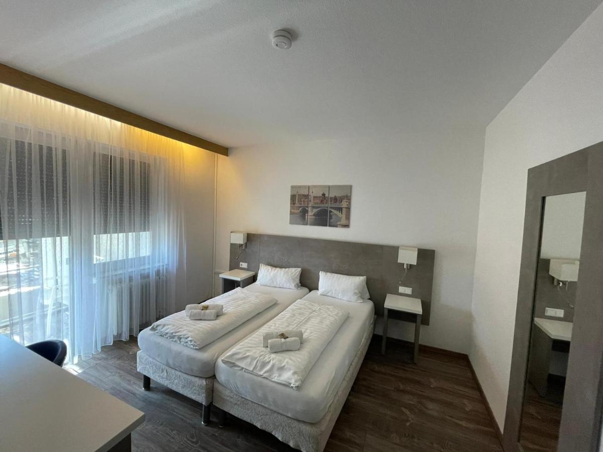 Hotel Wiesental Naehe Friedrichshafen Meckenbeuren Kültér fotó