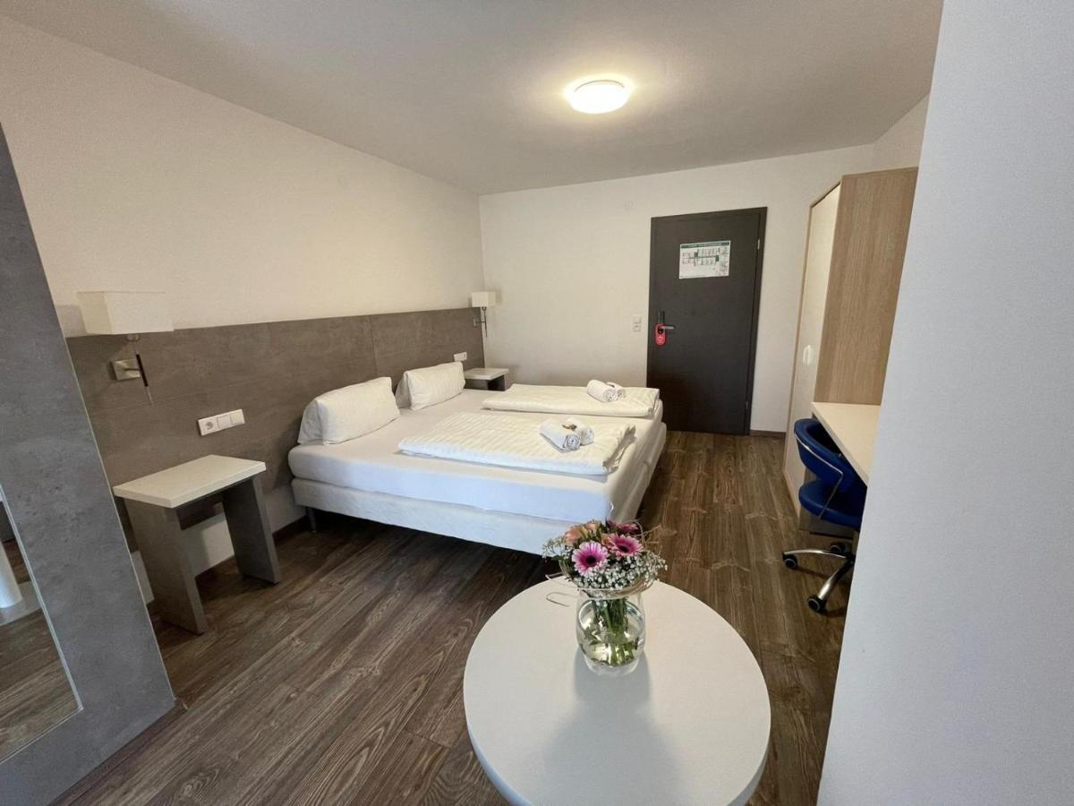 Hotel Wiesental Naehe Friedrichshafen Meckenbeuren Kültér fotó